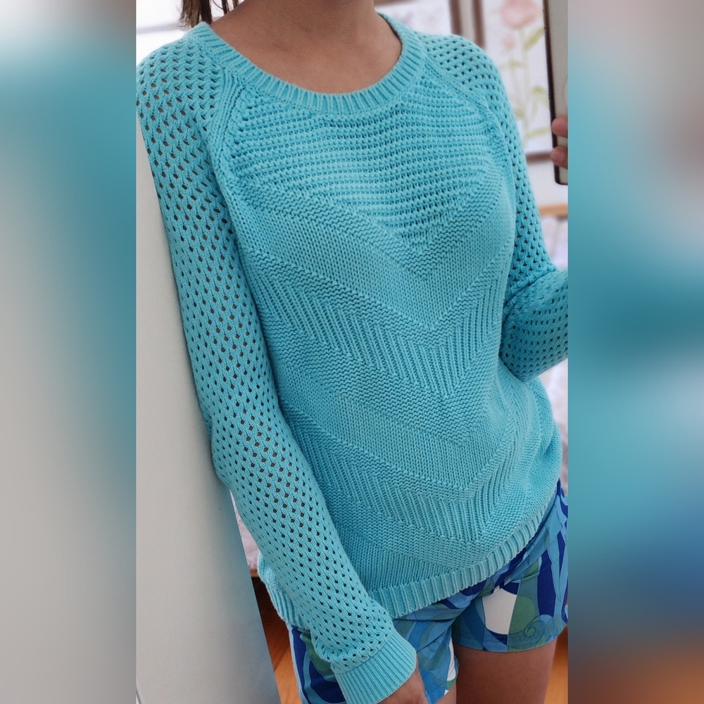 Lilly Pulitzer Knit Sweater, Medium, Breakwater Blue, Soft and Cozy